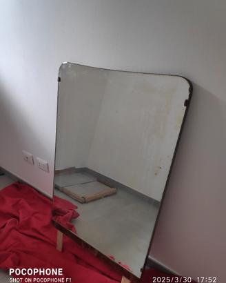antico specchio molato con supporto in legno 