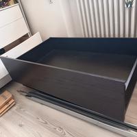 cassetto contenitore con ruote