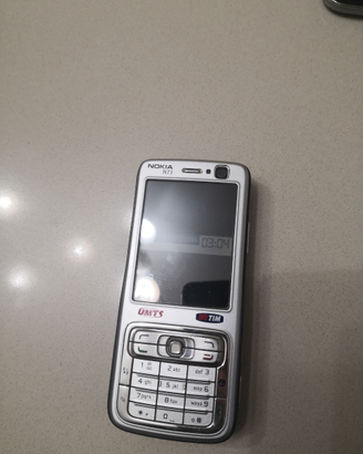 Nokia N73