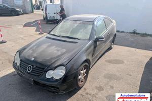 Mercedes classe c coupã? cl203 c 220 cdi -ricambi