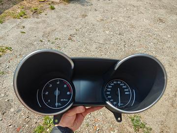 Quadro di bordo TFT Alfa Romeo Giulia