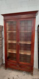 vetrina d'epoca da collezione 