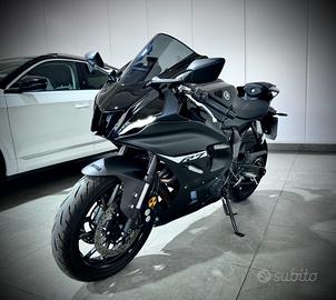 Yamaha YZF R7