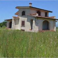 Villa in costruzione con terreni a Sessa Aurunca -