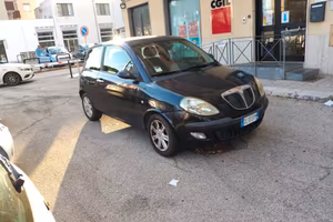 Lancia Ypsilon 1200 benzina