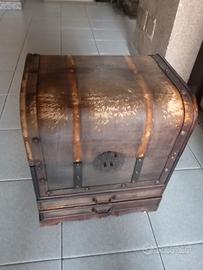 Baule vintage da restaurare 