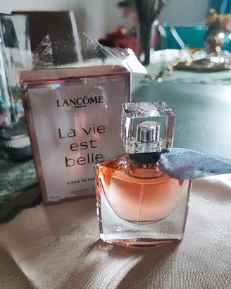 Lancome 30 mL "La vie este belle"