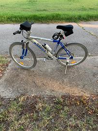 Bici Mountain bike