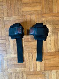 Guanti + polsiere + cinghie per trazioni palestra