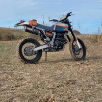 Moto per progetto - Base Honda Dominator 650