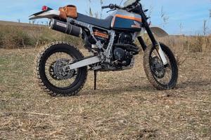 Moto per progetto - Base Honda Dominator 650