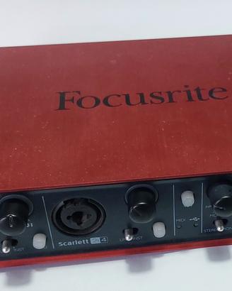 Scheda audio Focusrite 2i4 1st gen