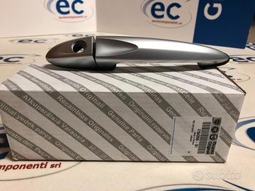 735433500 Maniglia porta sx satinata Lancia Ypsilo