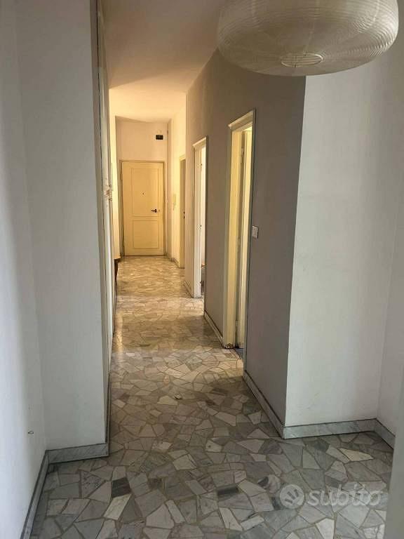 Appartamento di 5 locali in Aurora, foto 4 di 24