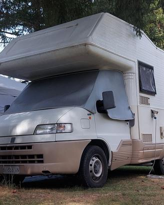 Camper mansardato ci mizar 5 posti
