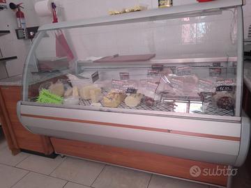 Banco frigo salumeria 