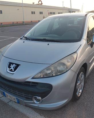 Peugeot 207 XS 1.4 Vti 95cv benzina Neopatentati 