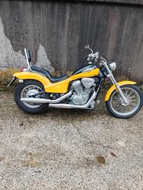 Honda Shado 600