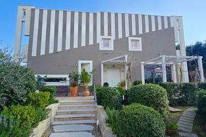 Castellaneta elegante villa