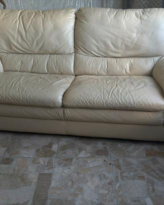 Diviani di pella  marca ( Natuzzi)