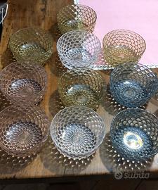 Set KARTELL  Bicchieri. Piatti .Ciotole . Caraffa