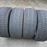 4. Gomme.  235 / 55 / R 19. M +S 