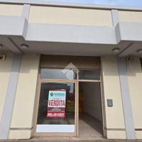 NEGOZIO A MONTESILVANO