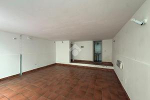 NEGOZIO A IVREA