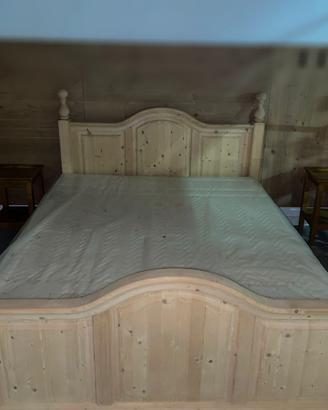 TESTATA LETTO LEGNO 161x210 +  COMODINI