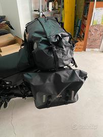 Tris borse valige morbide