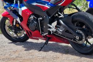 Honda cbr1000rr-r 2022
