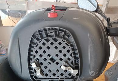 Bauletto per scouter Givii Simply E450