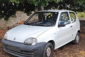 fiat 600 benzina 1.1 bianca