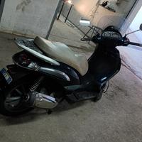 Piaggio Beverly 125