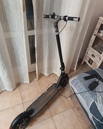 monopattino elettrico