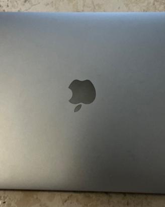 MacBook Air 13” M1 8GB RAM  – Perfette condizioni