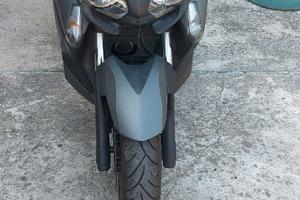 Yamaha X-Max 400 - 2022