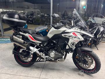 Benelli TRK 502 X