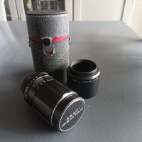 Asahi Takumar 135mm 1:3.5 M42 con paraluce