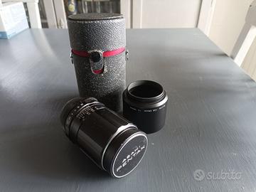 Asahi Takumar 135mm 1:3.5 M42 con paraluce