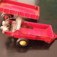 Dinky toys 27C Manure spreaderBudgie Scammel trail