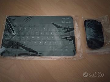 tastiera + mouse per tablet