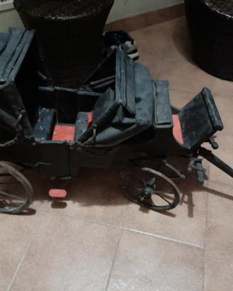 antica carrozza bambole