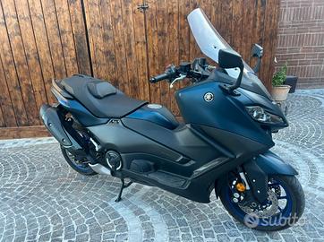 Yamaha TMAX 560 Tech Max