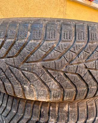 Gomme yokohama