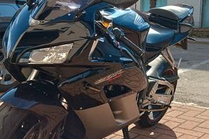 Honda Cbr 1000rr Fireblade 