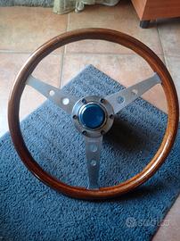 volante sportivi in legno 