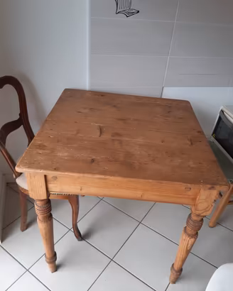 tavolo arte povera