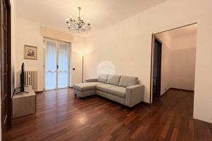 2 LOCALI A MILANO