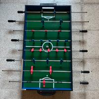 biliardino da tavolo con pallina